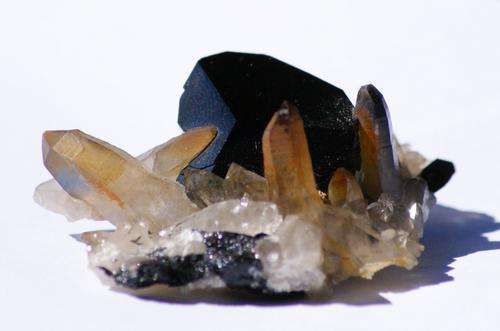Tourmaline crystal on quarts